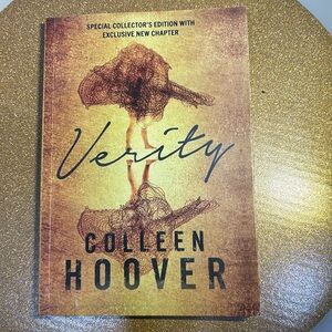 Verity by Colleen Hoover